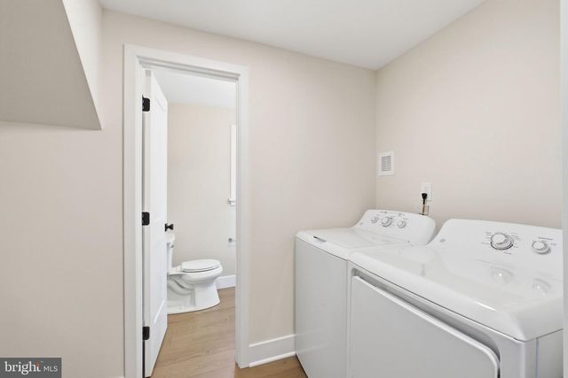 9312 HAMILTON DR, Fairfax, VA 22031