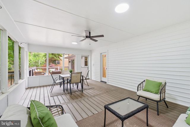 9312 HAMILTON DR, Fairfax, VA 22031
