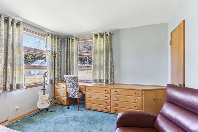 215 Wheeler Avenue, Joliet, IL 60436