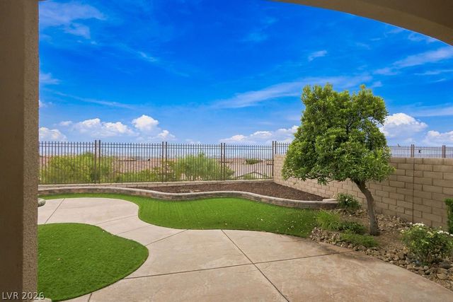 286 Lindura Court, Las Vegas, NV 89138
