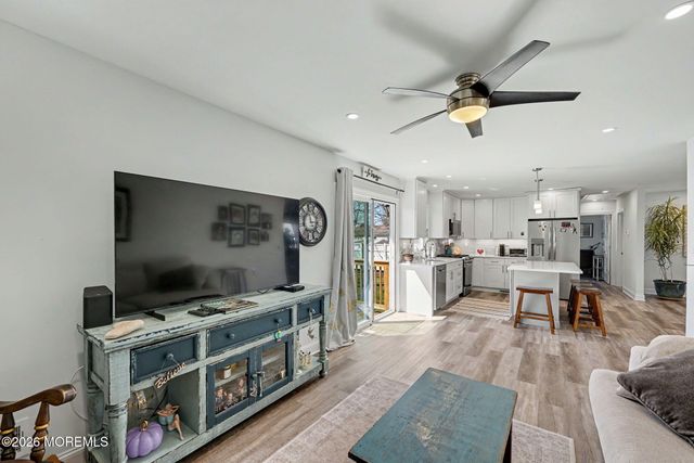 1146 Kenton Drive, Toms River, NJ 08753