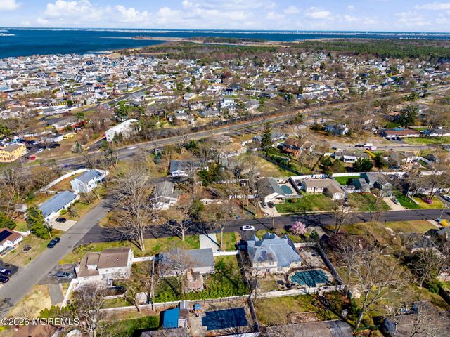 1146 Kenton Drive, Toms River, NJ 08753