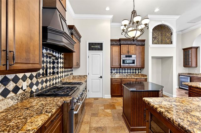 19056 NW 72ND AVENUE, Alachua, FL 32615