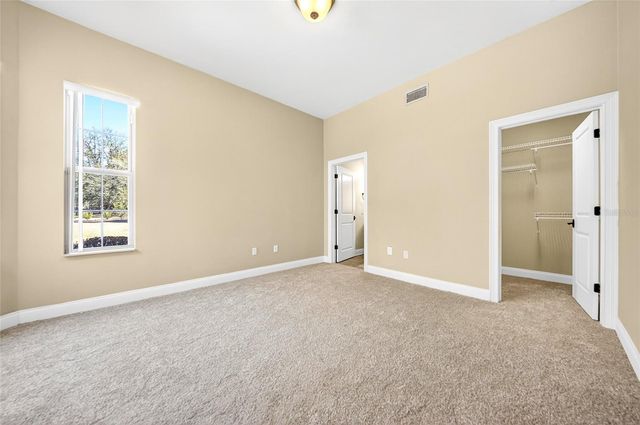 19056 NW 72ND AVENUE, Alachua, FL 32615