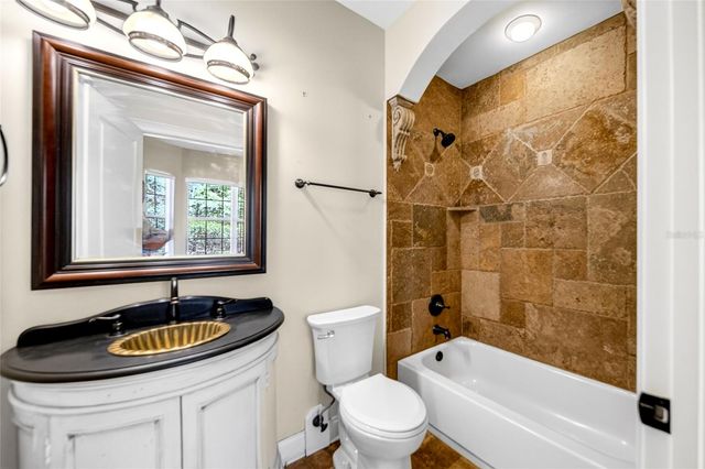 19056 NW 72ND AVENUE, Alachua, FL 32615