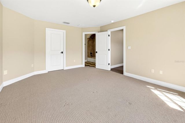 19056 NW 72ND AVENUE, Alachua, FL 32615