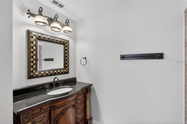 19056 NW 72ND AVENUE, Alachua, FL 32615