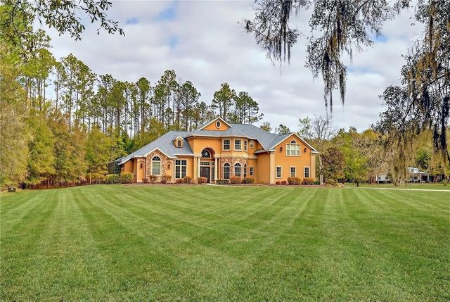 19056 NW 72ND AVENUE, Alachua, FL 32615