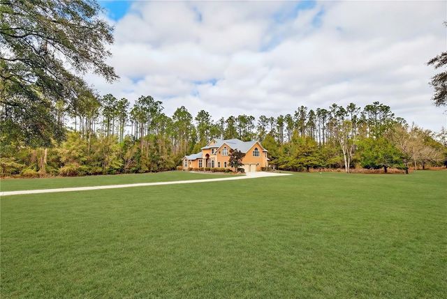 19056 NW 72ND AVENUE, Alachua, FL 32615