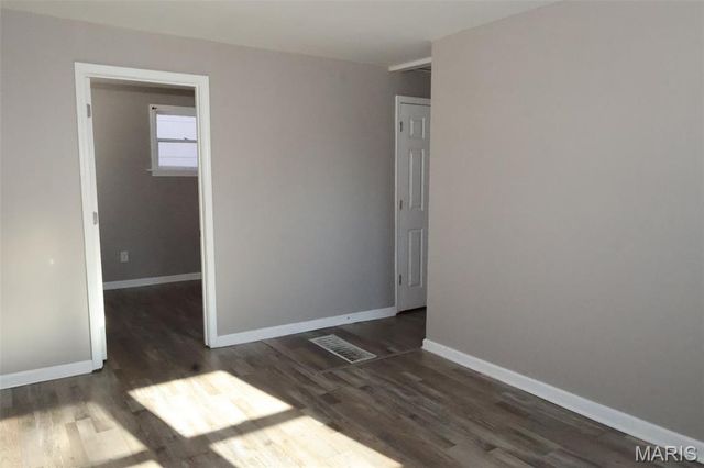 5460 Hamilton Avenue, Jennings, MO 63136