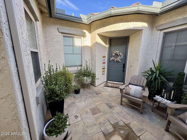 2031 W CHIMNEY ROCK Road, Phoenix, AZ 85085