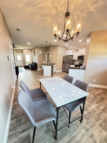 17115 Meadowview Lane, Lindale, TX 75771