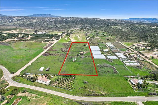 43450 Morgan, Hemet, CA 92544