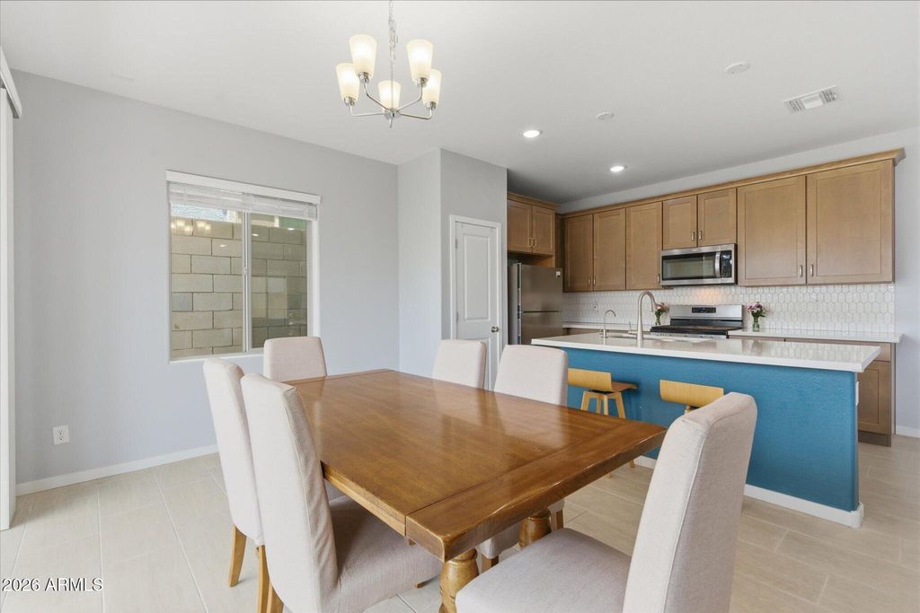 Image 13 of property listing at 2150 N MARKETSIDE Avenue, Buckeye, AZ 85396