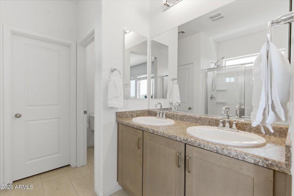 Image 26 of property listing at 2150 N MARKETSIDE Avenue, Buckeye, AZ 85396