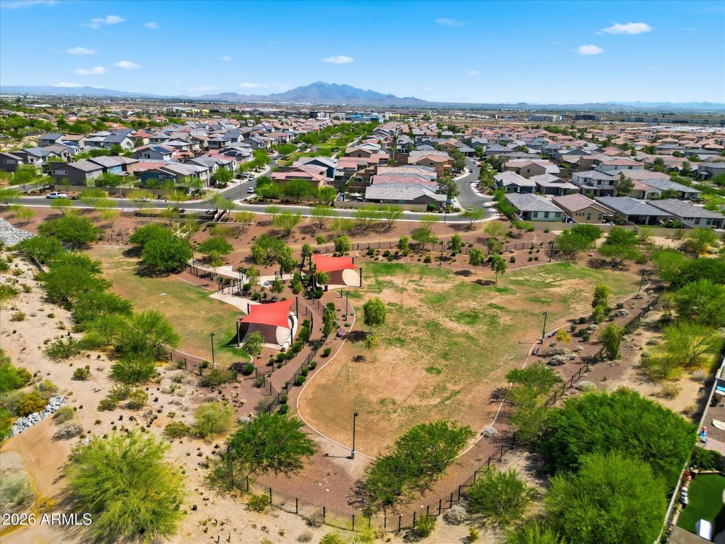Image 50 of property listing at 2150 N MARKETSIDE Avenue, Buckeye, AZ 85396