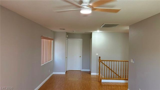 8492 Indigo Harbor Avenue, Las Vegas, NV 89117