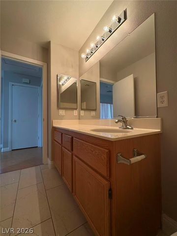 8492 Indigo Harbor Avenue, Las Vegas, NV 89117
