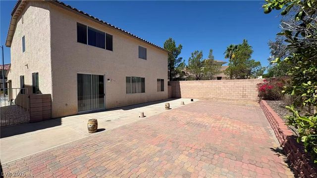 8492 Indigo Harbor Avenue, Las Vegas, NV 89117