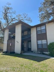 460 CRABAPPLE Court, 1B, Orange Park, FL 32073