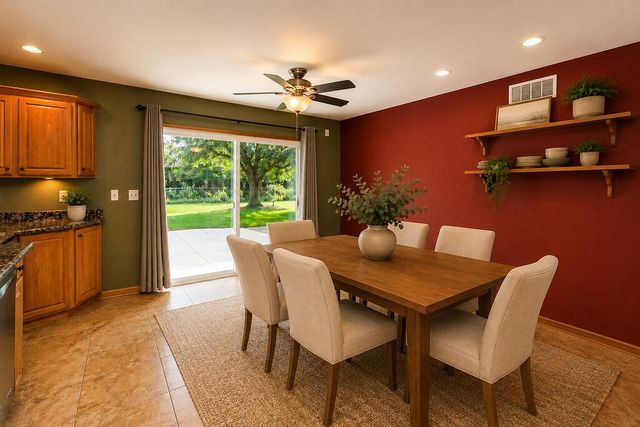 1004 W 18th Street, La Porte, IN 46350