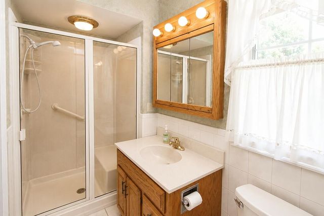 1004 W 18th Street, La Porte, IN 46350