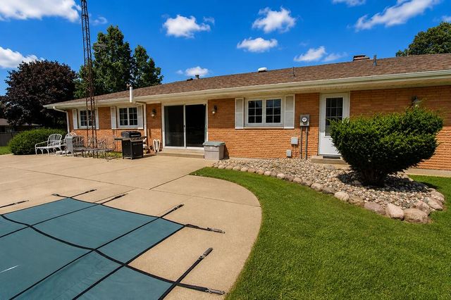 1004 W 18th Street, La Porte, IN 46350