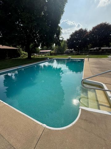 1004 W 18th Street, La Porte, IN 46350