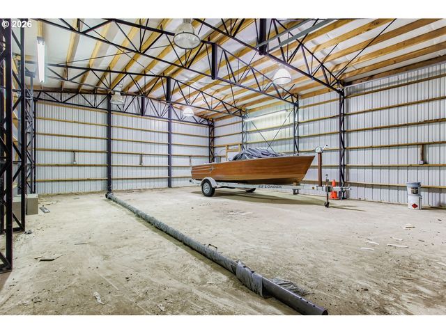 3913 Se WOODBURN Rd, Washougal, WA 98671