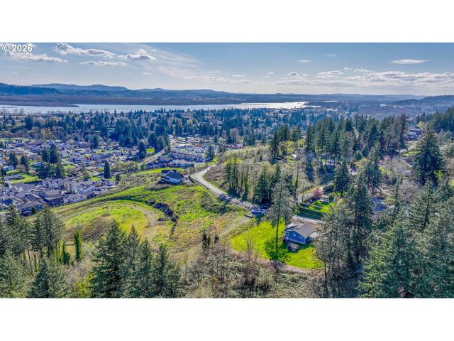 3913 Se WOODBURN Rd, Washougal, WA 98671