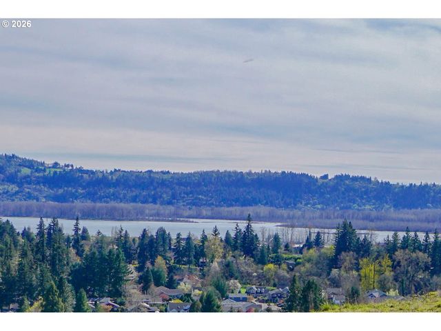 3913 Se WOODBURN Rd, Washougal, WA 98671