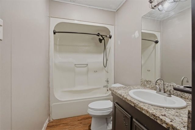 1003 Hickman Drive, Westlake, LA 70669