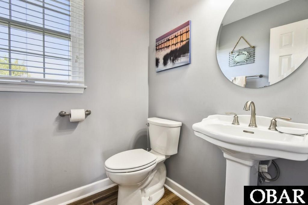 Image 11 of property listing at 112 Mainsail Court Lot# 6, Duck, NC 27949