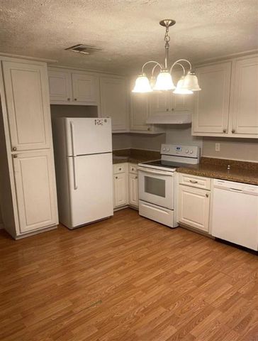 4810 Ogden Road, Lake Charles, LA 70605