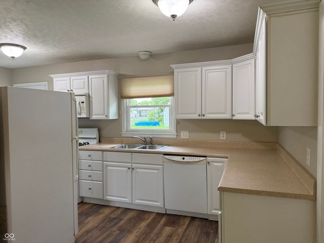 4953 S Missouri Street, Indianapolis, IN 46217