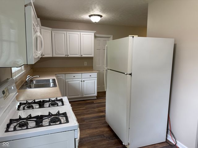 4953 S Missouri Street, Indianapolis, IN 46217