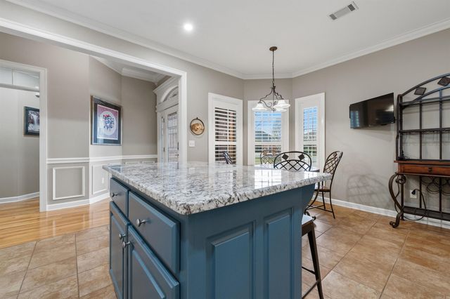 110 Sancerre Drive, Maumelle, AR 72113