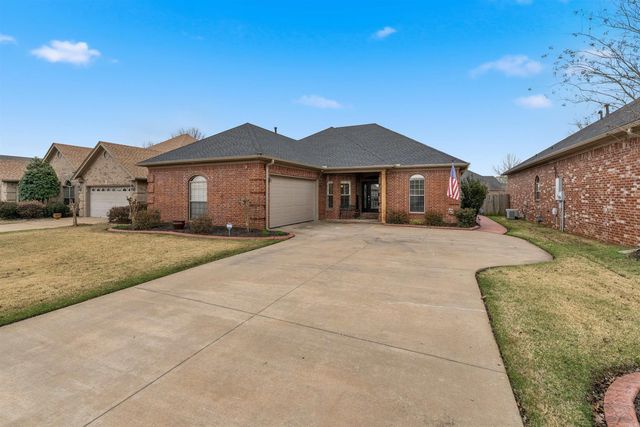 110 Sancerre Drive, Maumelle, AR 72113