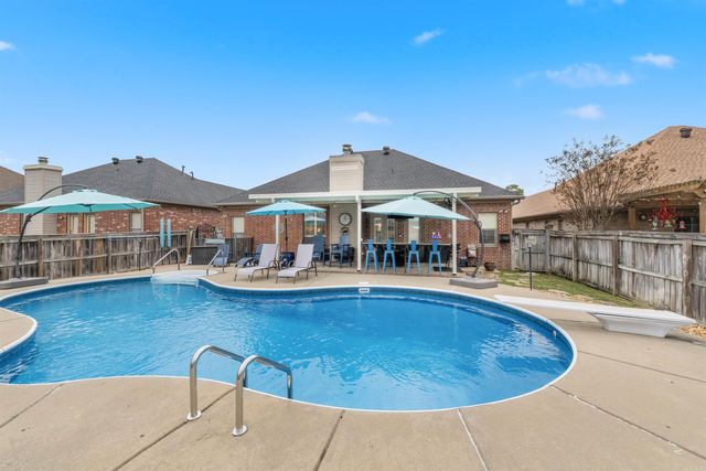 110 Sancerre Drive, Maumelle, AR 72113