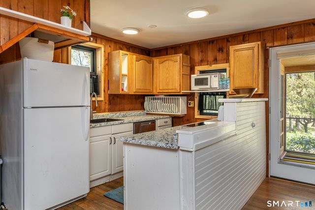 72 Hickory Hill Road, Morris, CT 06758
