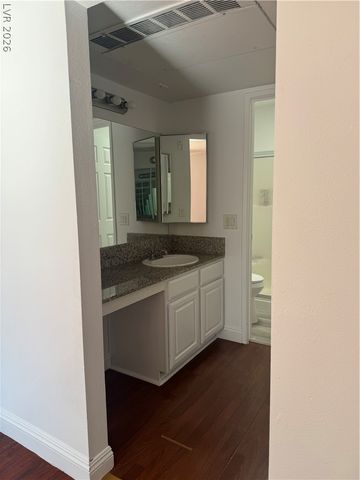 5158 South Jones Boulevard 201, Las Vegas, NV 89118