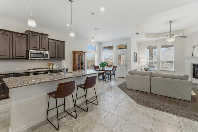 128 Gill Point Lane, Aledo, TX 76008