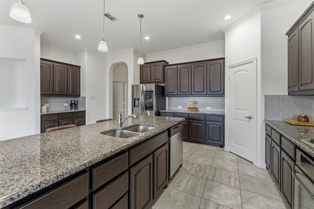 128 Gill Point Lane, Aledo, TX 76008