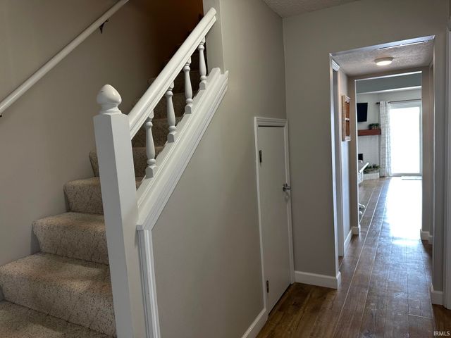 1725 Colonial Drive, Rochester, IN 46975