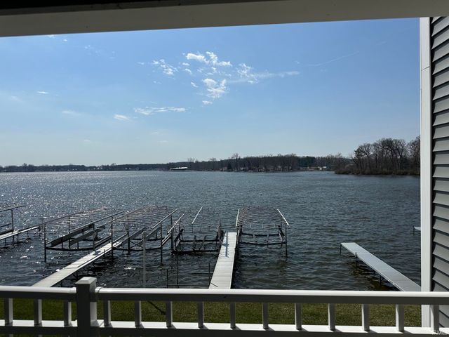 1725 Colonial Drive, Rochester, IN 46975