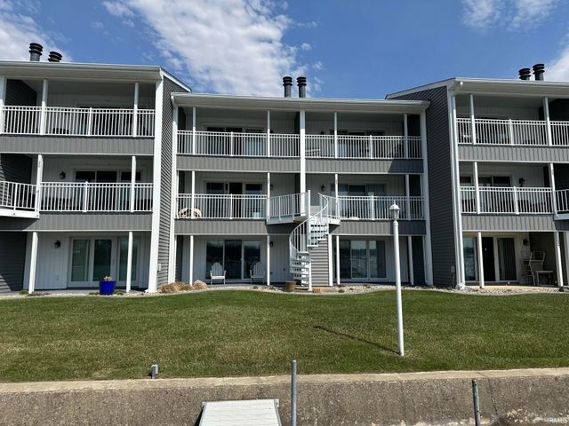 1725 Colonial Drive, Rochester, IN 46975