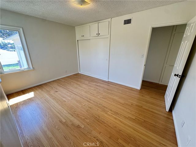 933 W Autumn Drive, Anaheim, CA 92805