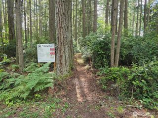 23601 Landers Road SW, Vashon, WA 98070