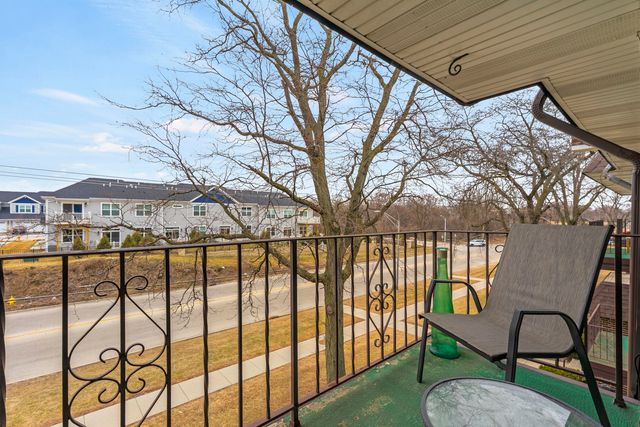 245 N Mill Road 9C, Addison, IL 60101