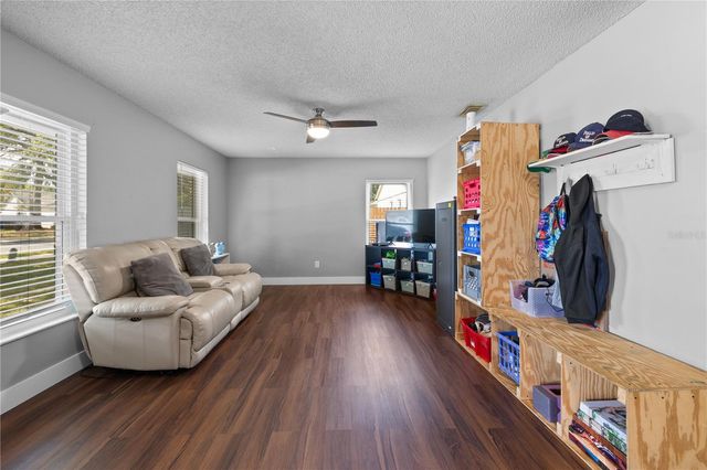 1062 MCKINNON AVENUE, Oviedo, FL 32765
